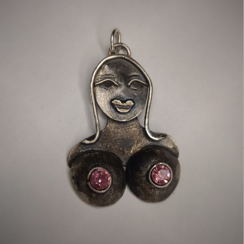 Srebrny wisiorek Titty Lady
